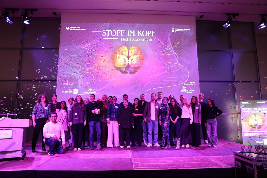 neo design bei Stoff im Kopf #12