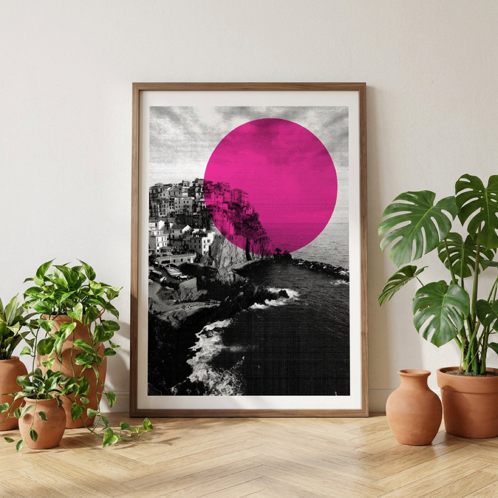 Print Manarola Cinque Terre Siebdruck Neonpink im Holzrahmen
