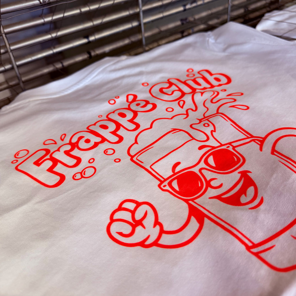 T-Shirt Frappé Club Neon Rot