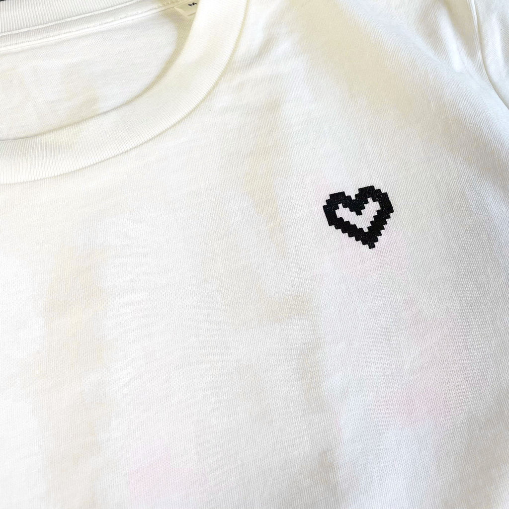 WEST LIEBE T-Shirt Vorderseite Detail