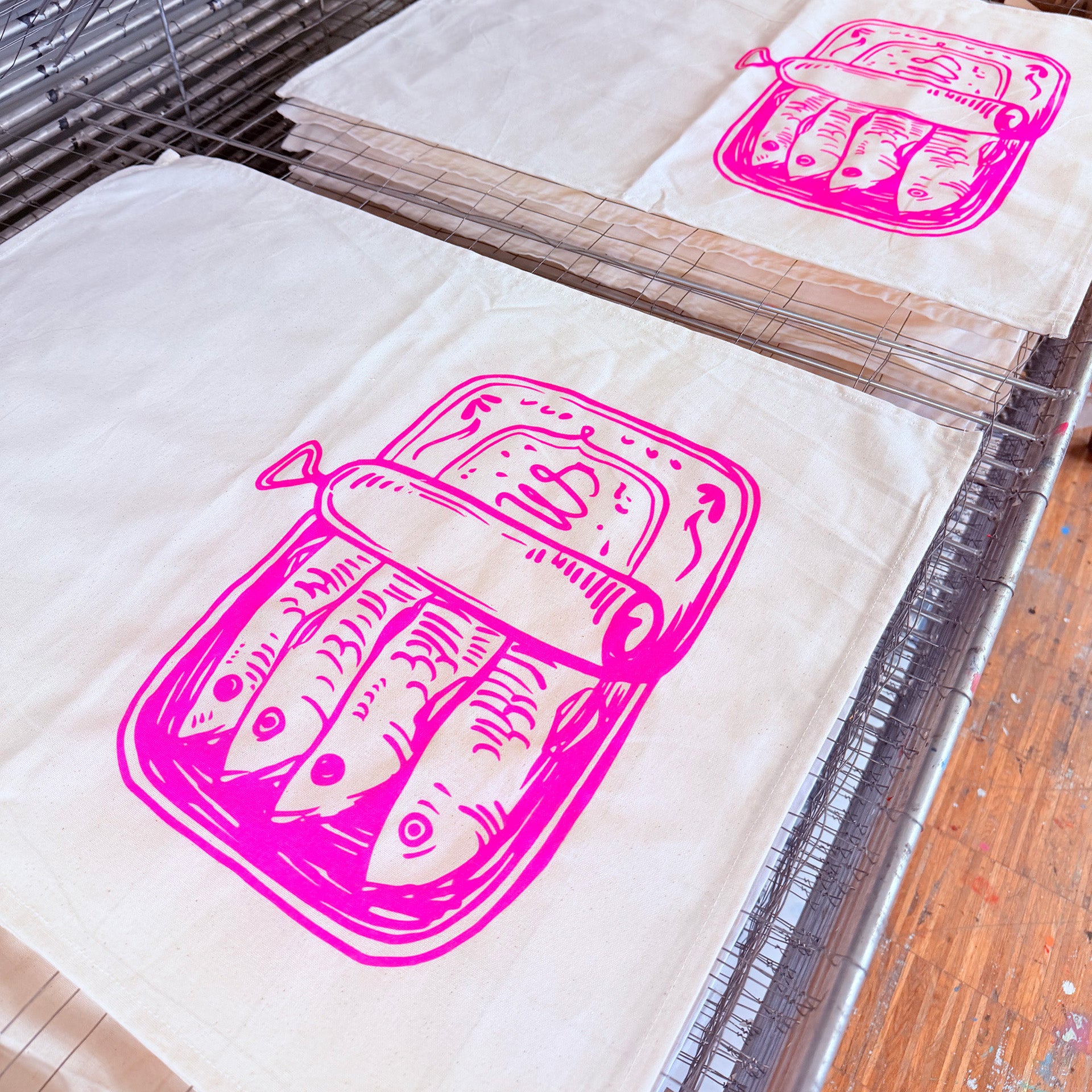 Geschirrtuch Natural Sardinen Neon Pink