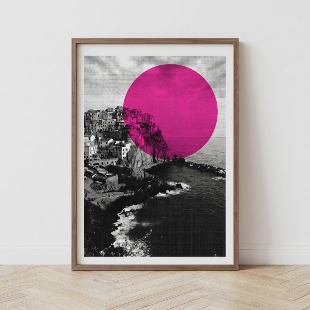 Print Manarola Cinque Terre Siebdruck Neonpink im Holzrahmen