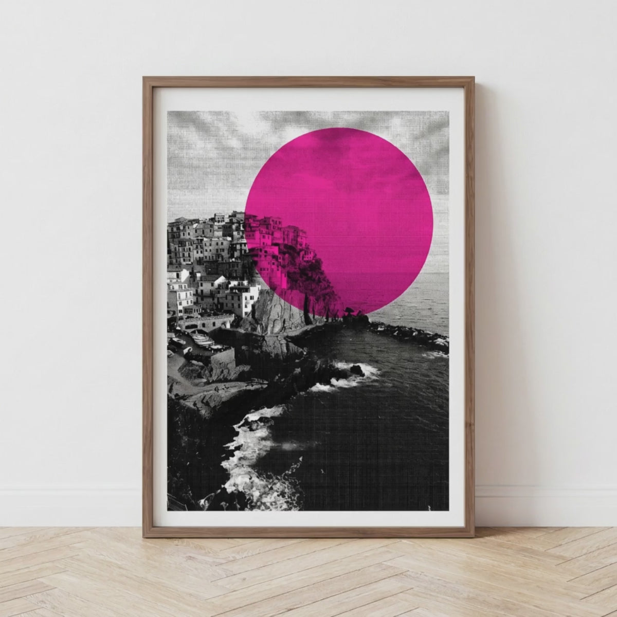 Print Manarola Cinque Terre Siebdruck Neonpink im Holzrahmen