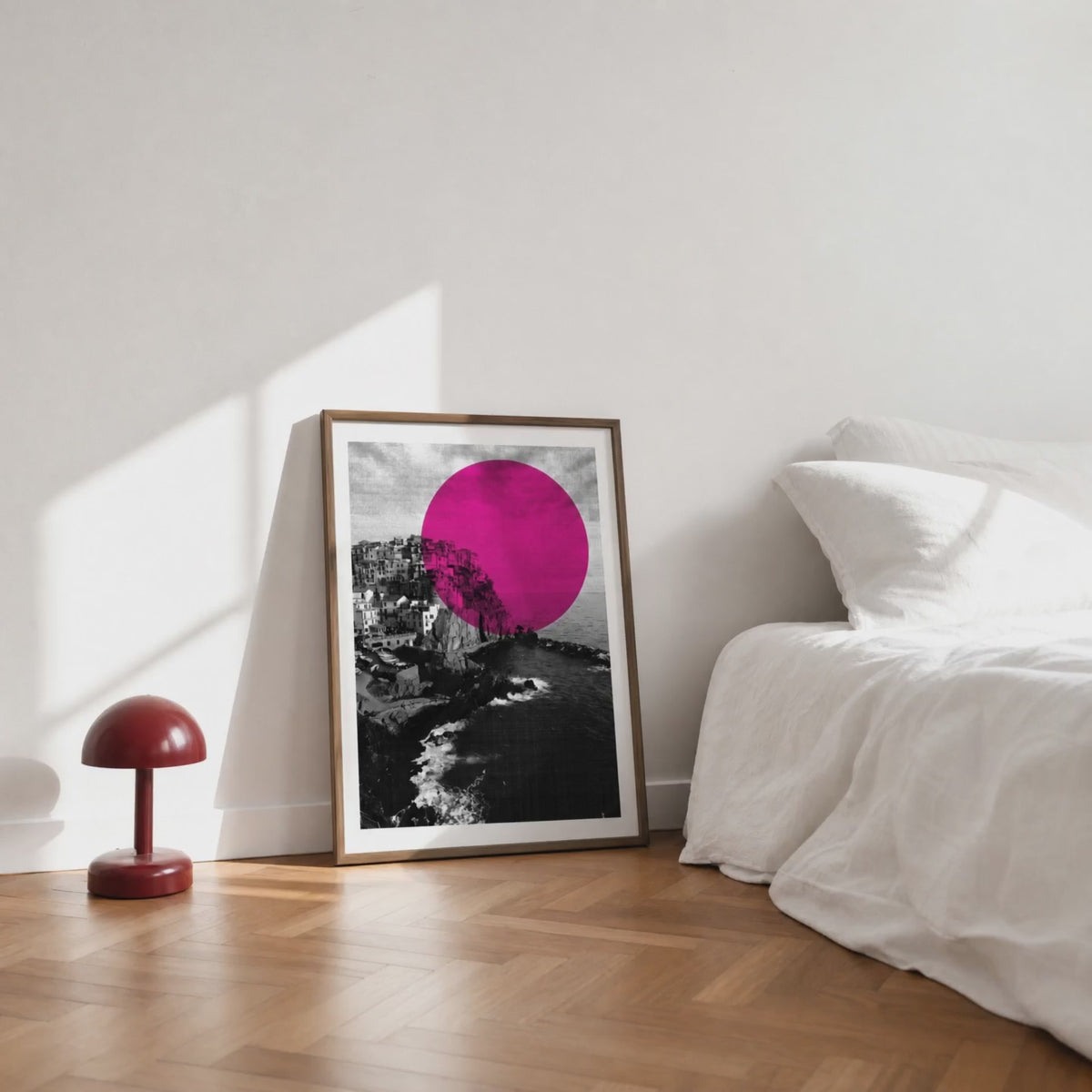 Print Manarola Cinque Terre Siebdruck Neonpink im Holzrahmen